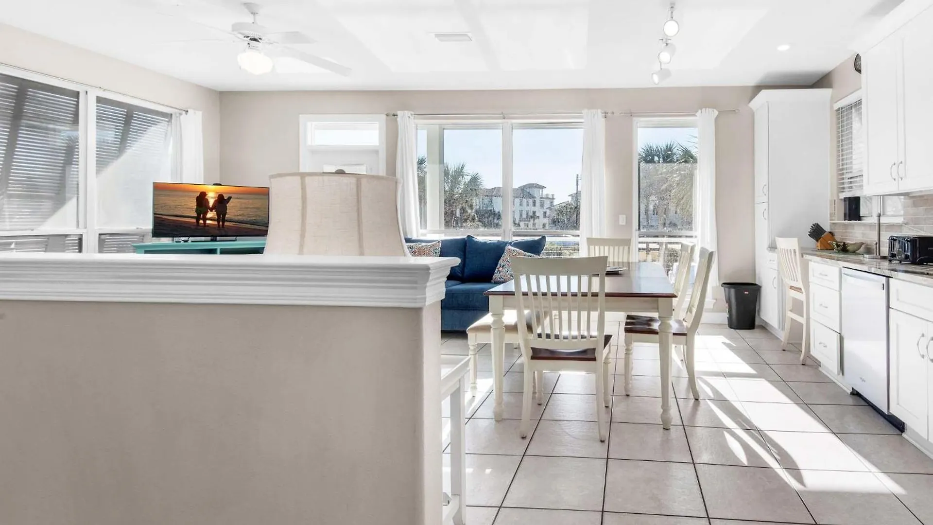Destiny Beach Villas #11A- Beach Oasis דסטין