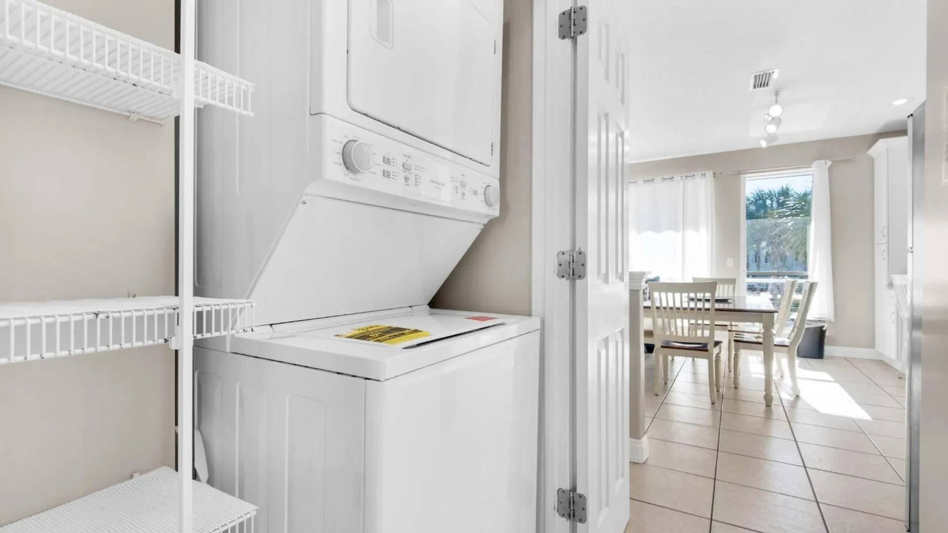 Destiny Beach Villas #11A- Beach Oasis Semesterbostad